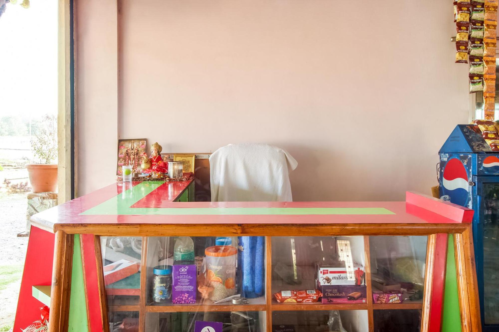 Oyo 70694 Hotel Green Park Resort Silari Ngoại thất bức ảnh
